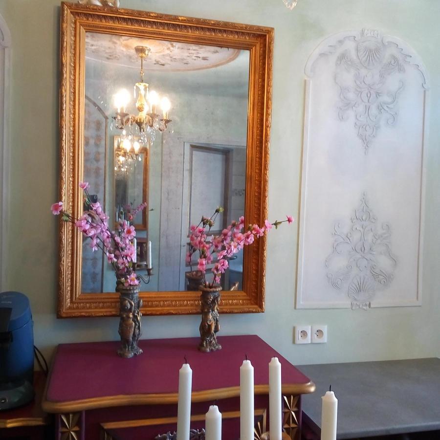 Appartement De Ville Medievale Vinca 外观 照片